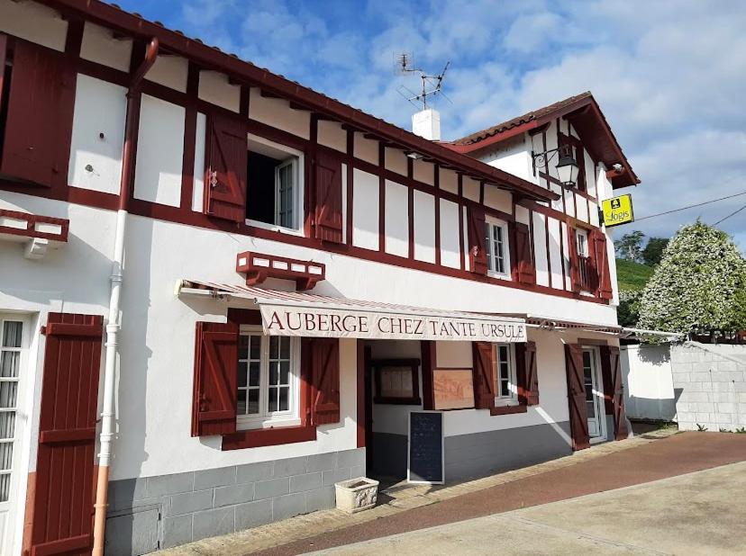 Auberge Chez Tante Ursule Cambo-les-Bains Exterior foto