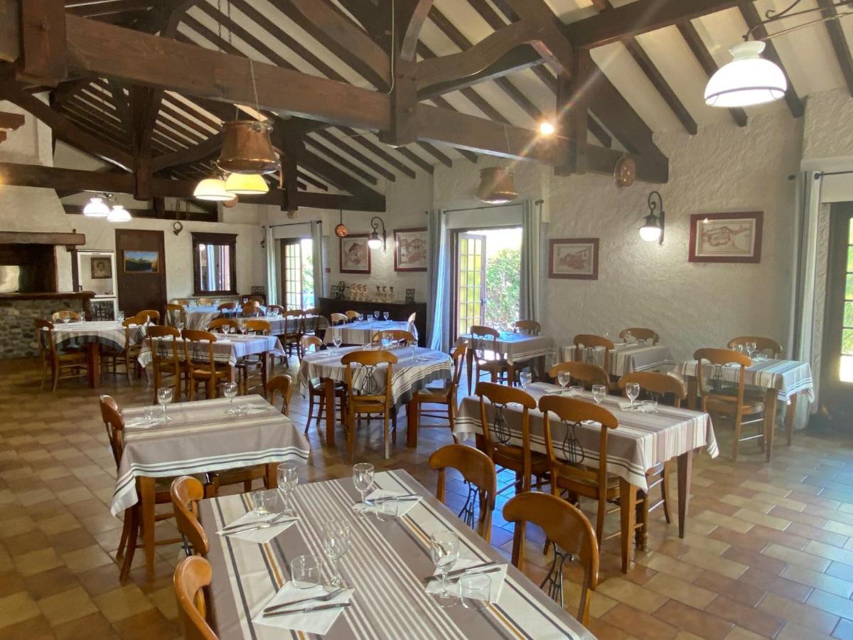 Auberge Chez Tante Ursule Cambo-les-Bains Exterior foto
